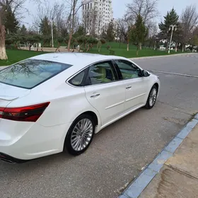 Toyota Avalon 2017