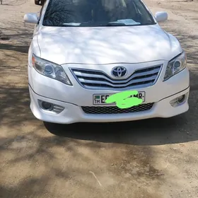 Toyota Camry 2010