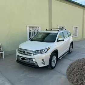 Toyota Highlander 2018