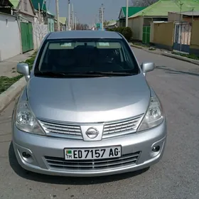 Nissan Versa 2009