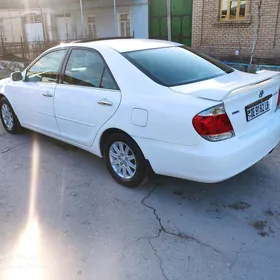 Toyota Camry 2005