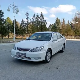 Toyota Camry 2005