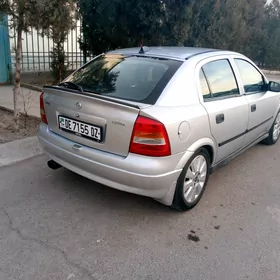 Opel Astra 1999