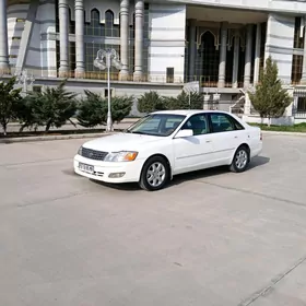 Toyota Avalon 2000