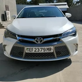 Toyota Camry 2016