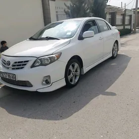 Toyota Corolla 2012