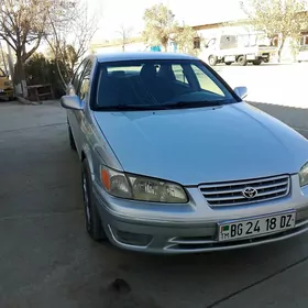 Toyota Camry 2000