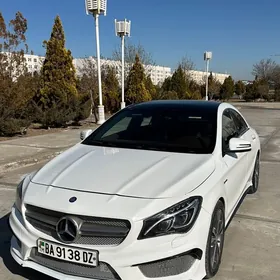 Mercedes-Benz CLA 2015