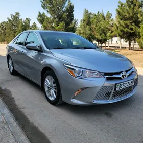 Toyota Camry 2016