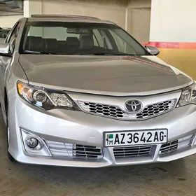 Toyota Camry 2012