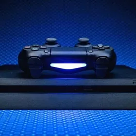 Playstation 4 Slim 1TB