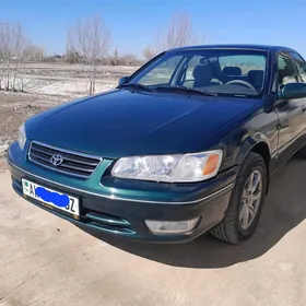 Toyota Camry 1998