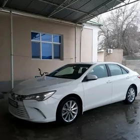 Toyota Camry 2016