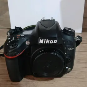 Nikon d600 body