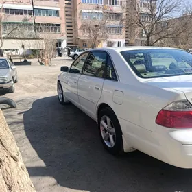 Toyota Avalon 2003