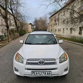 Toyota RAV4 2010