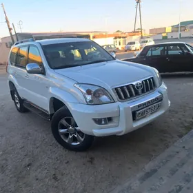 Toyota Land Cruiser Prado 2005