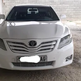 Toyota Camry 2011