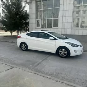 Hyundai Elantra 2011