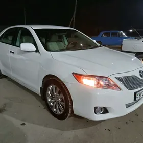 Toyota Camry 2011