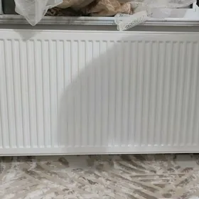 radiator otopleniýa  радиатор