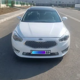 Kia Cadenza 2013