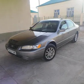 Toyota Camry 1998