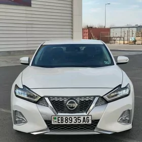 Nissan Maxima 2022