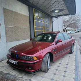 BMW E39 2000