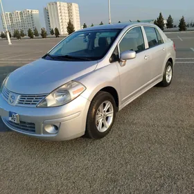 Nissan Versa 2010