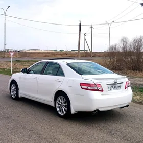 Toyota Camry 2010