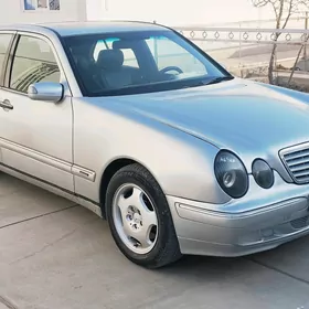 Mercedes-Benz E430 1999