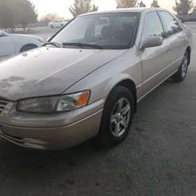 Toyota Camry 1998