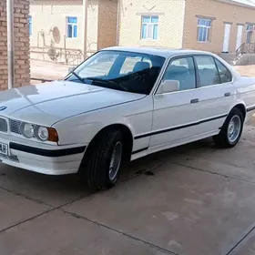 BMW 525 1990