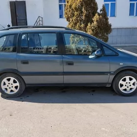 Opel Zafira 2000