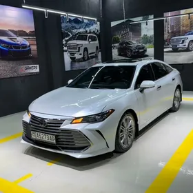 Toyota Avalon 2019