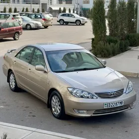 Toyota Camry 2003