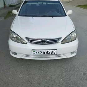 Toyota Camry 2005