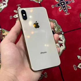 Iphone Xs ️