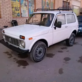 Lada Niva 1982