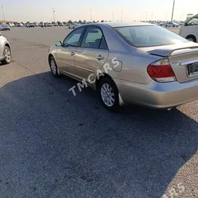 Toyota Camry 2005