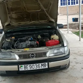 Opel Vectra 1990