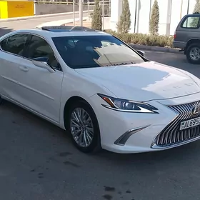 Lexus ES 350 2020