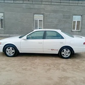 Toyota Camry 1998