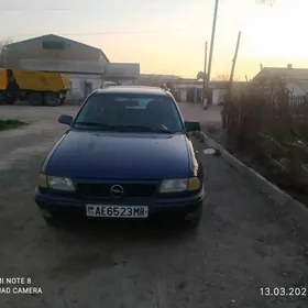 Opel Astra 1996