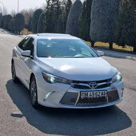 Toyota Camry 2017