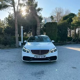 Mercedes-Benz E350 2010