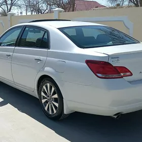 Toyota Avalon 2005