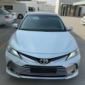 Toyota Camry 2023