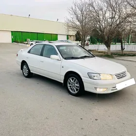 Toyota Camry 2000